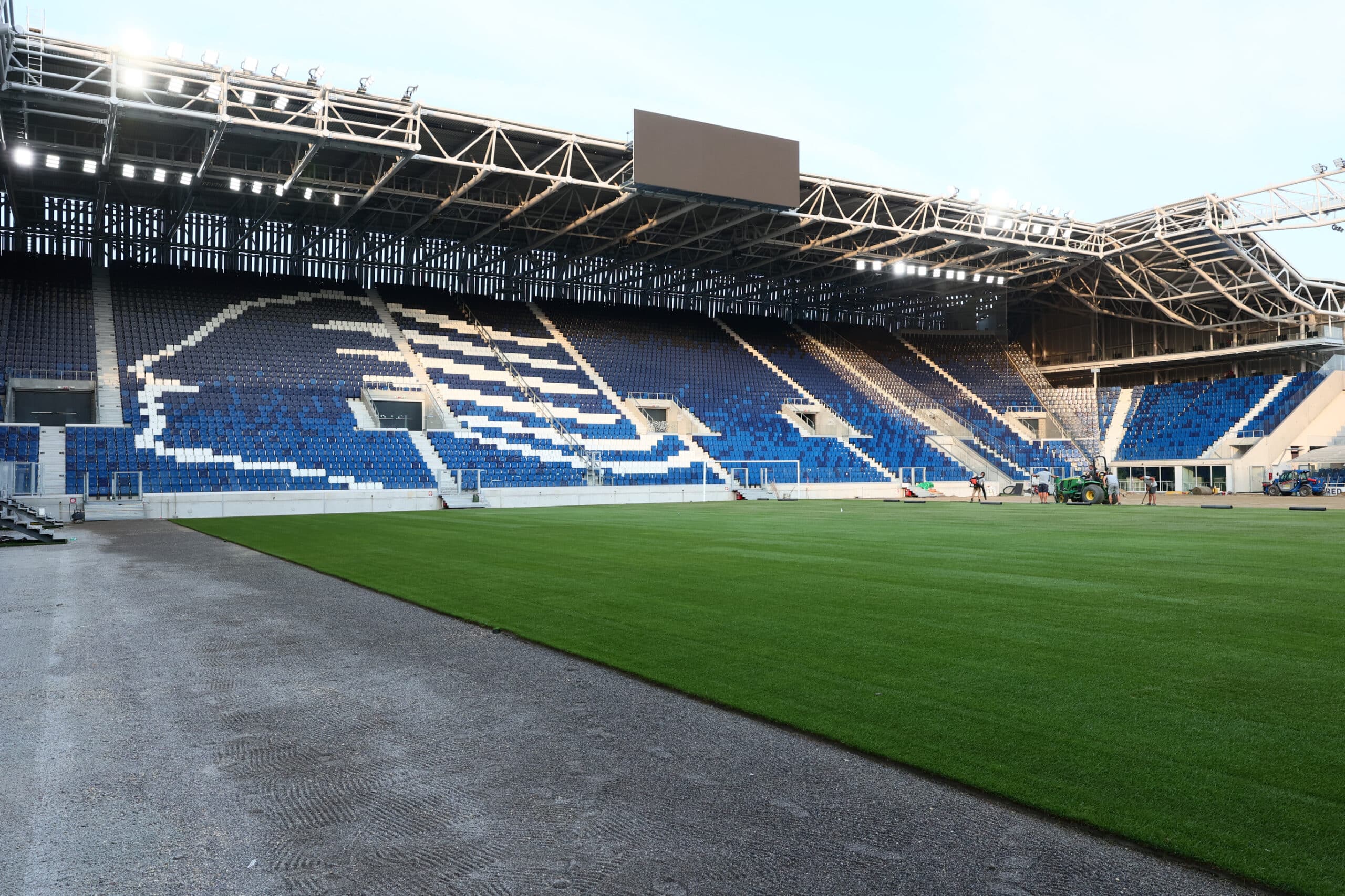 Cantiere del terreno di gioco New Balance Arena Bergamo, intervento Paradello