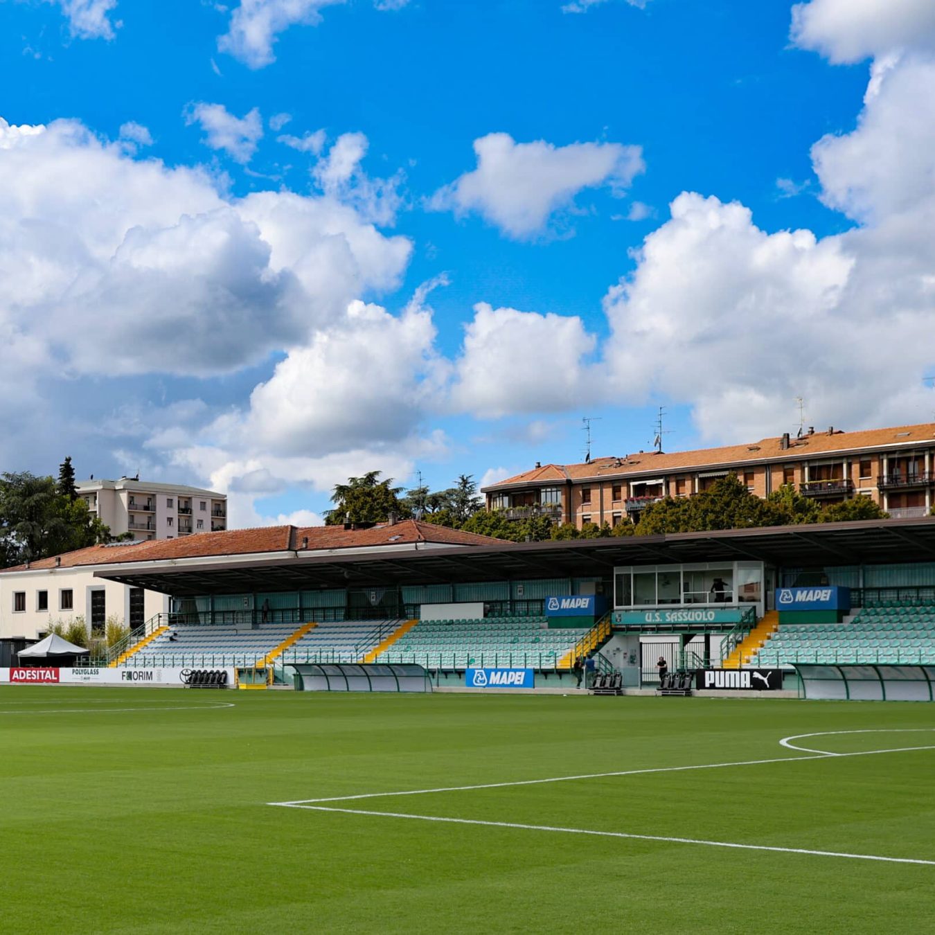 Vista dello stadio Mapei Stadium - Città del Tricolore, curato da Paradello